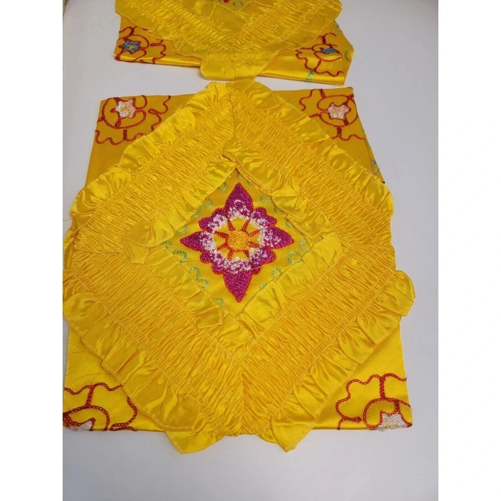 Vintage 1940's Japanese Japan Yellow Floral Silk bed spread and pillow shams NEW